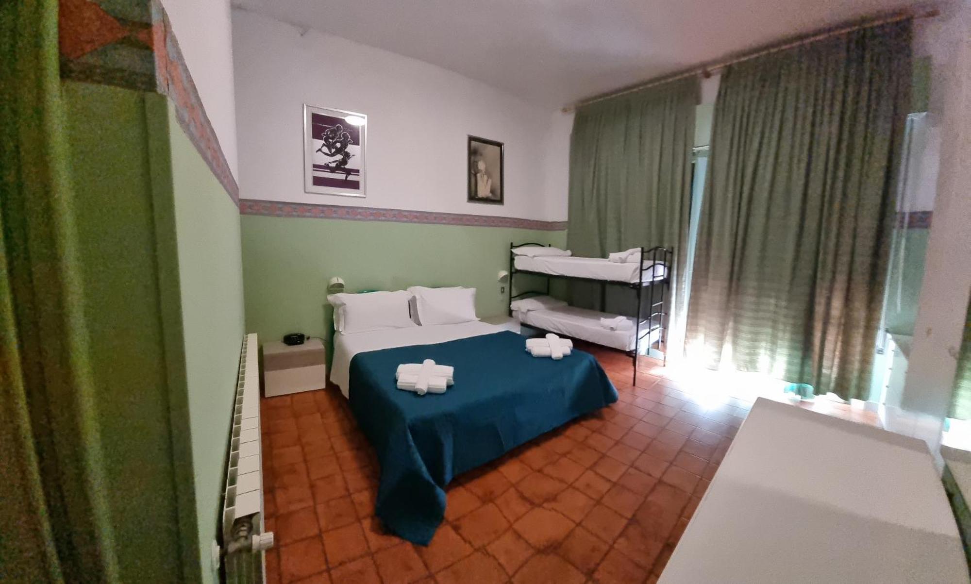 Hotel K2 Cervia 3 Stelle Sup Εξωτερικό φωτογραφία